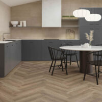 combinación de azulejos con parquet